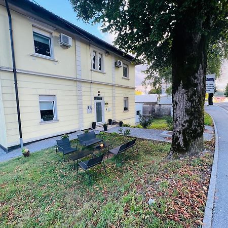 فندق Lemonwood House بوستوينا المظهر الخارجي الصورة