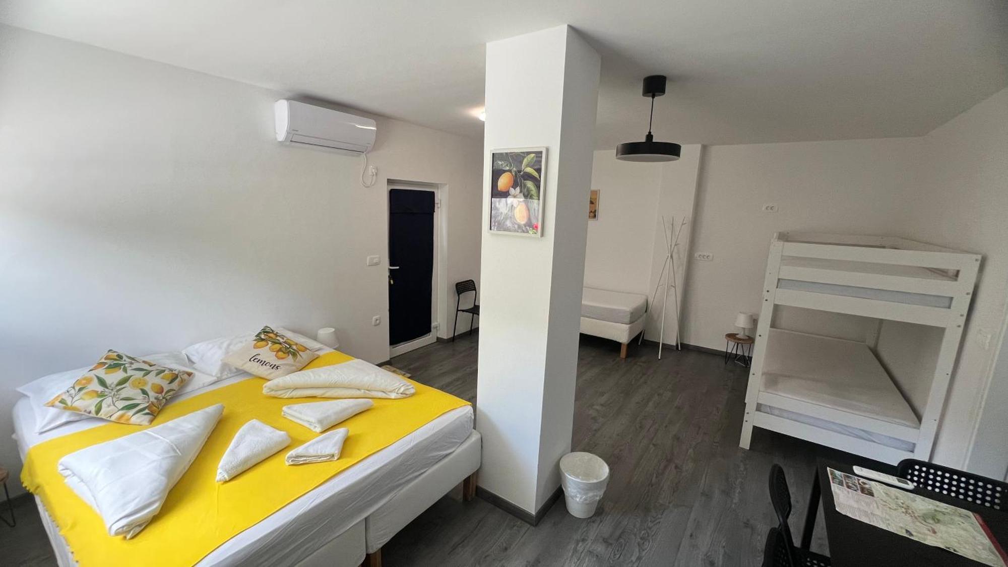 فندق Lemonwood House بوستوينا المظهر الخارجي الصورة