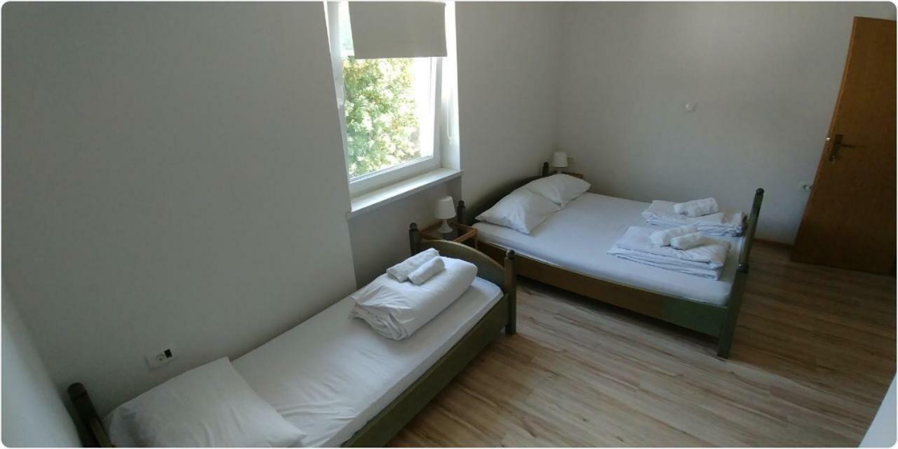 فندق Lemonwood House بوستوينا المظهر الخارجي الصورة
